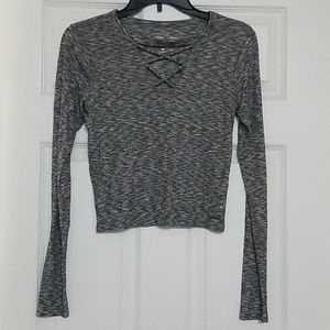 Hollister top - size small!